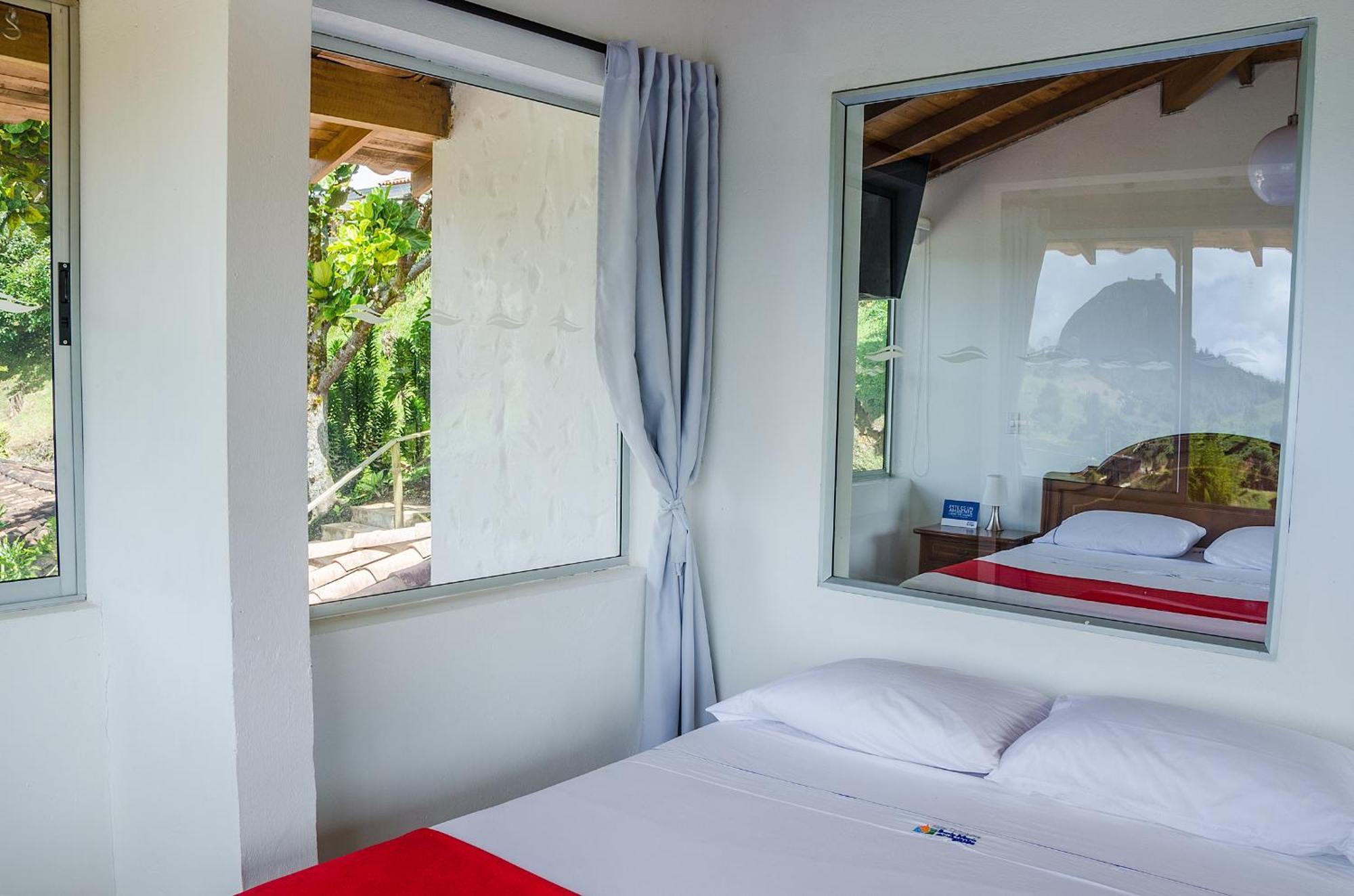 Hotel Santa Maria De Las Aguas Penol Guatapé Chambre photo
